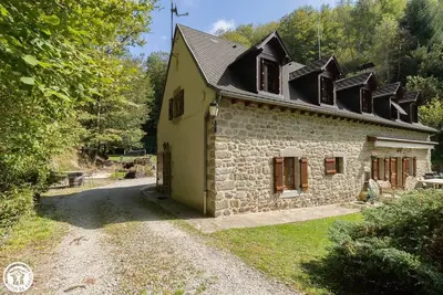 Image de Gîte de la Roche - Larodde
