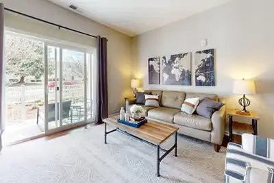 Image de H4n Watermark - 3 Bed Apartment in Norfolk