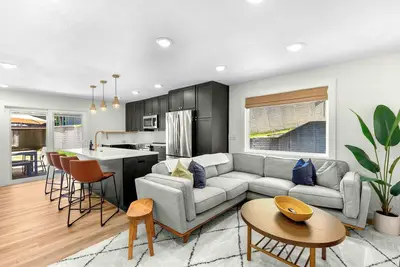 Image de Little Bearcat Bungalow – Stay on Ozark Waterfront