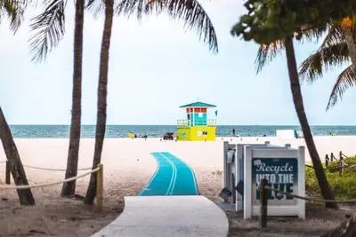 Image de Beach Spot: Firepit, Gazebo, Bikes, Pet Friendly