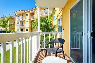 Image de 2 Br Apt in Montego Bay with Wi-Fi, Ac, Beach access