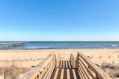 Image de Fish Tales ~ Obx Ocean Side Beach House