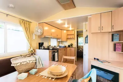Image de Mobil-home | Classic | 2 Ch. | 4 pers. | Terrasse simple | A/C