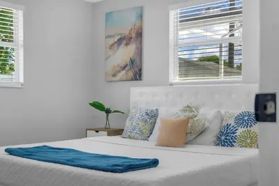 Image de Charming 4-bedroom house with WiFi, Pool and Ac in marvelous Seminole