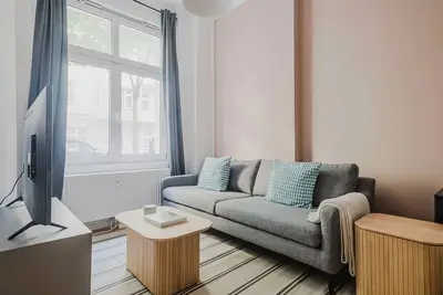 Image de Superb Friedrichshain Studio, Fully Furnished & Equipped, by Blueground