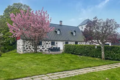 Image de Belle maison Ă Sallerup avec WiFi