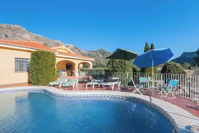 Image de Villa à Barx avec Piscine et Montagnes