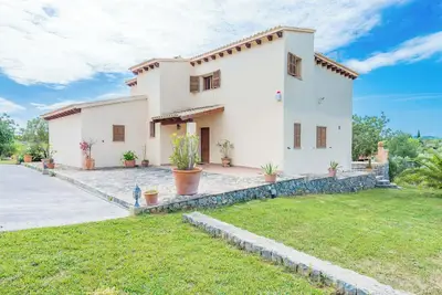 Image de Villa à Artà avec piscine à débordement