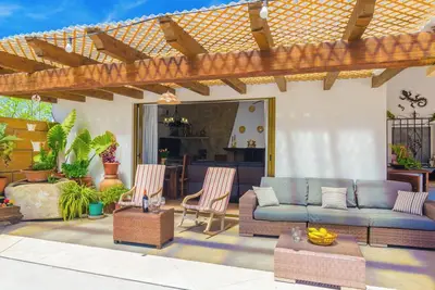 Image de Maison Rustique à Montuiri avec Piscine