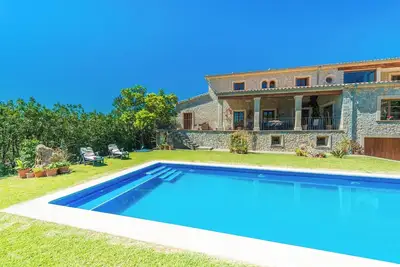 Image de Turixant Dalt - Villa avec piscine privée. Wi-Fi gratuit.