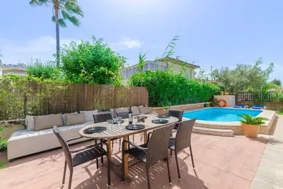 Image de Es Repos - Villa avec piscine privée. Wi-Fi gratuit.
