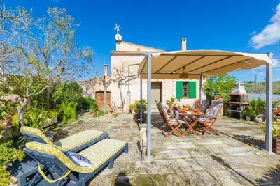 Image de Villa à Montuiri avec piscine d'eau salée