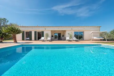 Image de Finca à Muro avec Piscine et Chill-Out