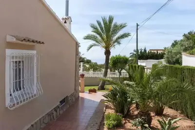 Image de Villa à Jávea avec piscine chauffée & plage