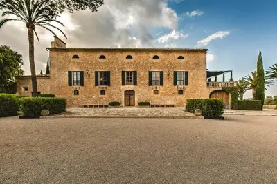 Image de Villa de campagne avec terrasse