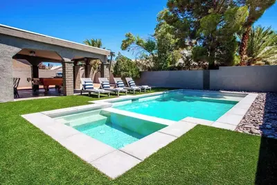 Image de Postmodern 3br Home w/ Stunning New Pool & More!