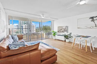 Image de Beachfront Escape in Burleigh Heads