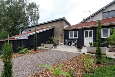 Image de Charmant gîte historique avec WiFi, jardin et terrasses privées, au cœur de la nature