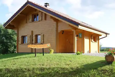 Image de Chalet typique avec cheminée, balades et pêche aux Vosges, WiFi inclus