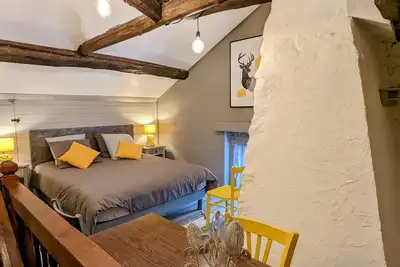 Image de Gîte cosy à Saint-Bresson avec jardin privatif et Wifi