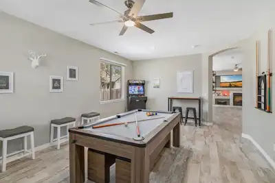 Image de Take Me To The Mountains | Game Room | Fire Pit | Fenced Yard | Dog Friendly