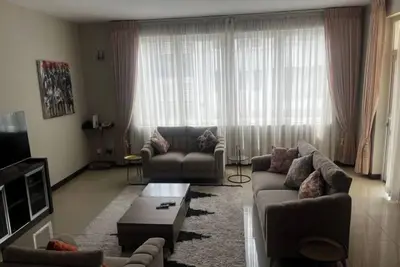 Image de Spacious 3-Bedroom Apartment in Accra