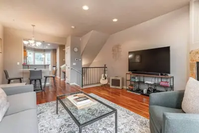 Image de 2bed+2. 5bath w/ Garage -