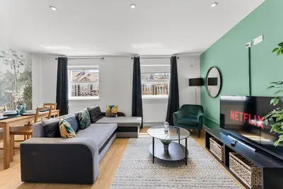 Image de Spacious Bristol Apartment - Parking & Wifi