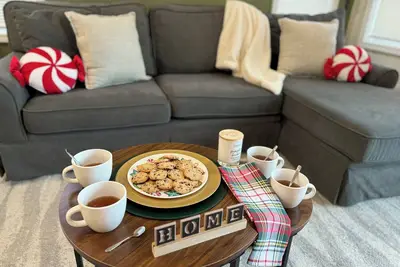 Image de New! 3br Modern & Comfy Newark Unit