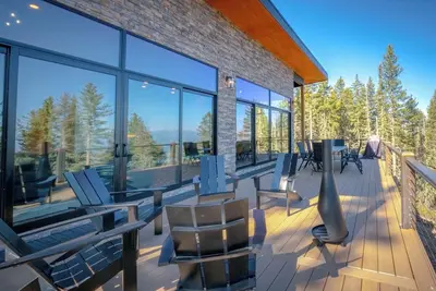 Image de New Stunning Mountain Trail Retreat