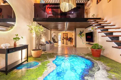 Image de Avitia House, Downtown with Pool. Ac throughout the house.