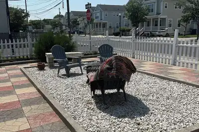 Image de 3-bedroom house in Ac, one block from ocean and boardwalk. Ocean view.