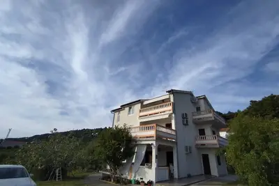 Two Bedroom Apartment with Sea View