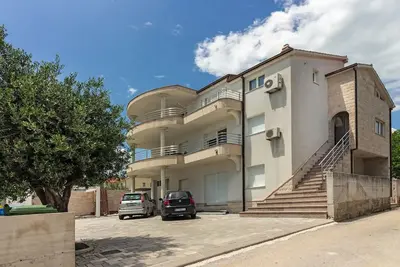 Image de Modern Apartments with Private Balcony - One Bedroom Apartment