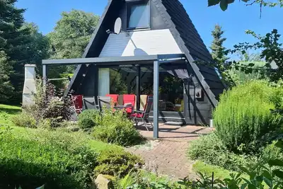 Image de Romantique-Maison-Vue sur Jardin-Sauna-Salle de bain privée séparée