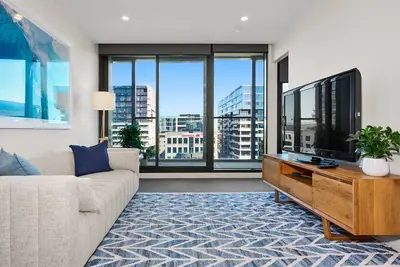 Image de Stylish 2br Apartment St Kilda Rd w Pool Parking