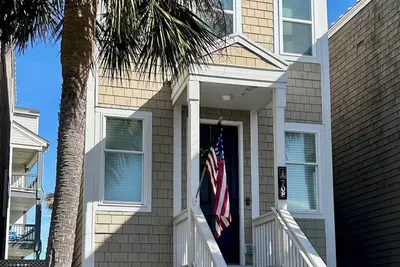 Image de Coastline Cottage with Breathtaking Ocean Views On Fripp Island Wi-Fi, Golf Cart