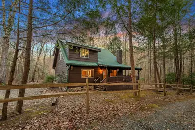 Image de Shady Grove creekside cabin in Blue Ridge Ga