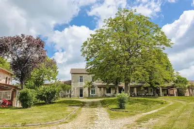 Image de Chambre d'hôtes 'Emeraude' avec piscine partagée, Wi-Fi et climatisation
