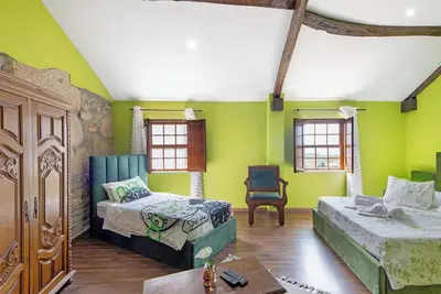 Image de Chambre 'Quarto 3 - Gojim Casa Rural' avec vue sur la montagne, Wi-Fi et climatisation