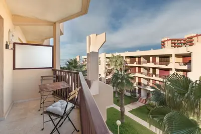 Image de Appartement 'Tu ParaĂso En La Manga' avec vue sur la mer, piscine partagĂ©e et terrasse privĂ©e