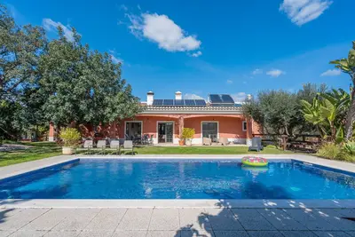 Image de Maison de campagne \"Quinta Dos 4 Ventos\" avec piscine privée, Wi-Fi et climatisation