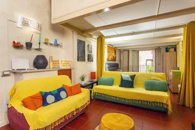 Image de Appartement \"La Dimora Di Via Manzoni\" avec terrasse privée, Wi-Fi et climatisation