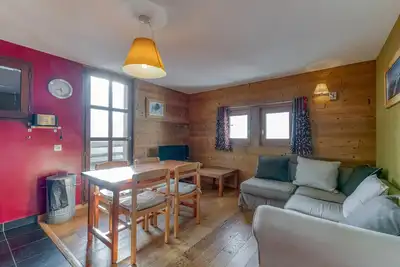 Image de Appartement \"Regain 5\" avec vue sur montagne et balcon