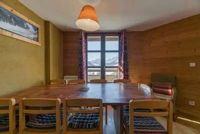 Image de Appartement \"Regain 1\" avec vue sur montagne et balcon