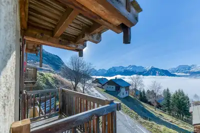 Image de Appartement \"Regain 2\" avec vue sur montagne et balcon