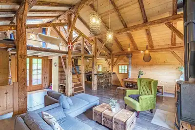 Image de Chalet 'Refuge De Quiétude À La Montagne' avec vue sur montagne, terrasse et jardin