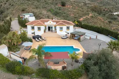 Image de Villa 'Marylou' avec vue sur les montagnes, Wi-Fi et climatisation
