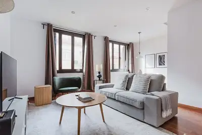 Image de Blueground | Vila de Gràcia 2bd apartment