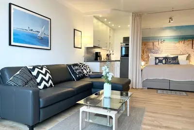 Image de Shh3 - Fantastic vacation apartment with sea view, swimming pool and sauna -